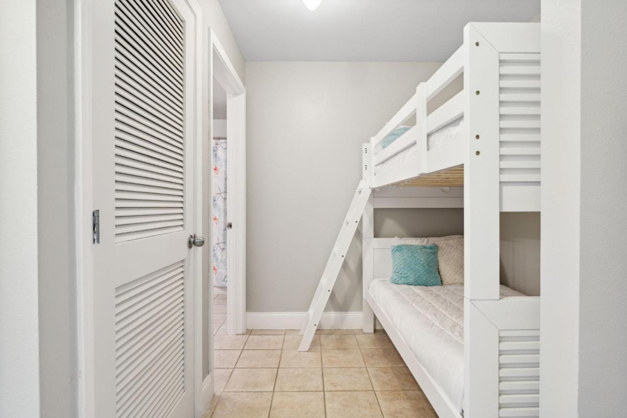 Ocean View 10Th Floor Condo At The Laketown Wharf 1004 Panama City Beach Eksteriør bilde