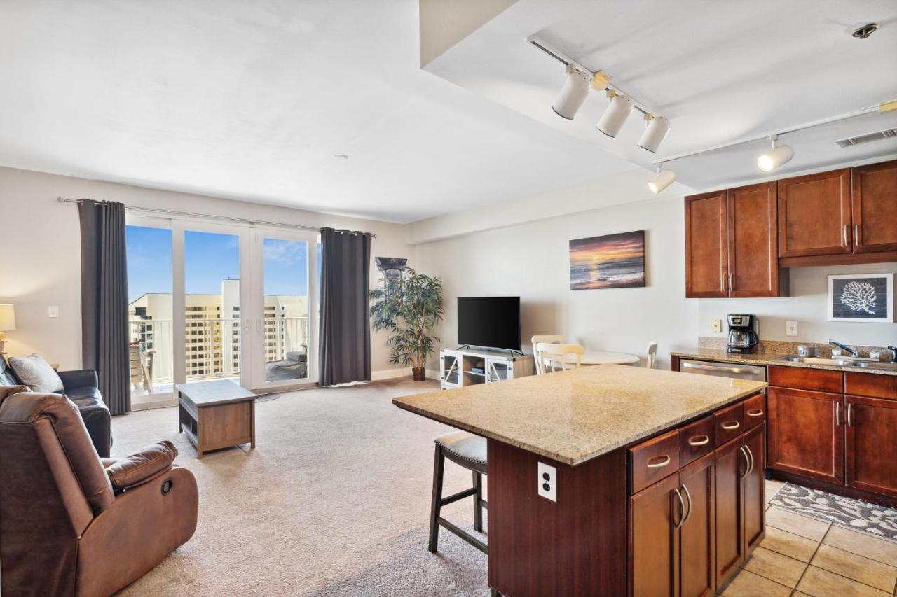 Ocean View 10Th Floor Condo At The Laketown Wharf 1004 Panama City Beach Eksteriør bilde